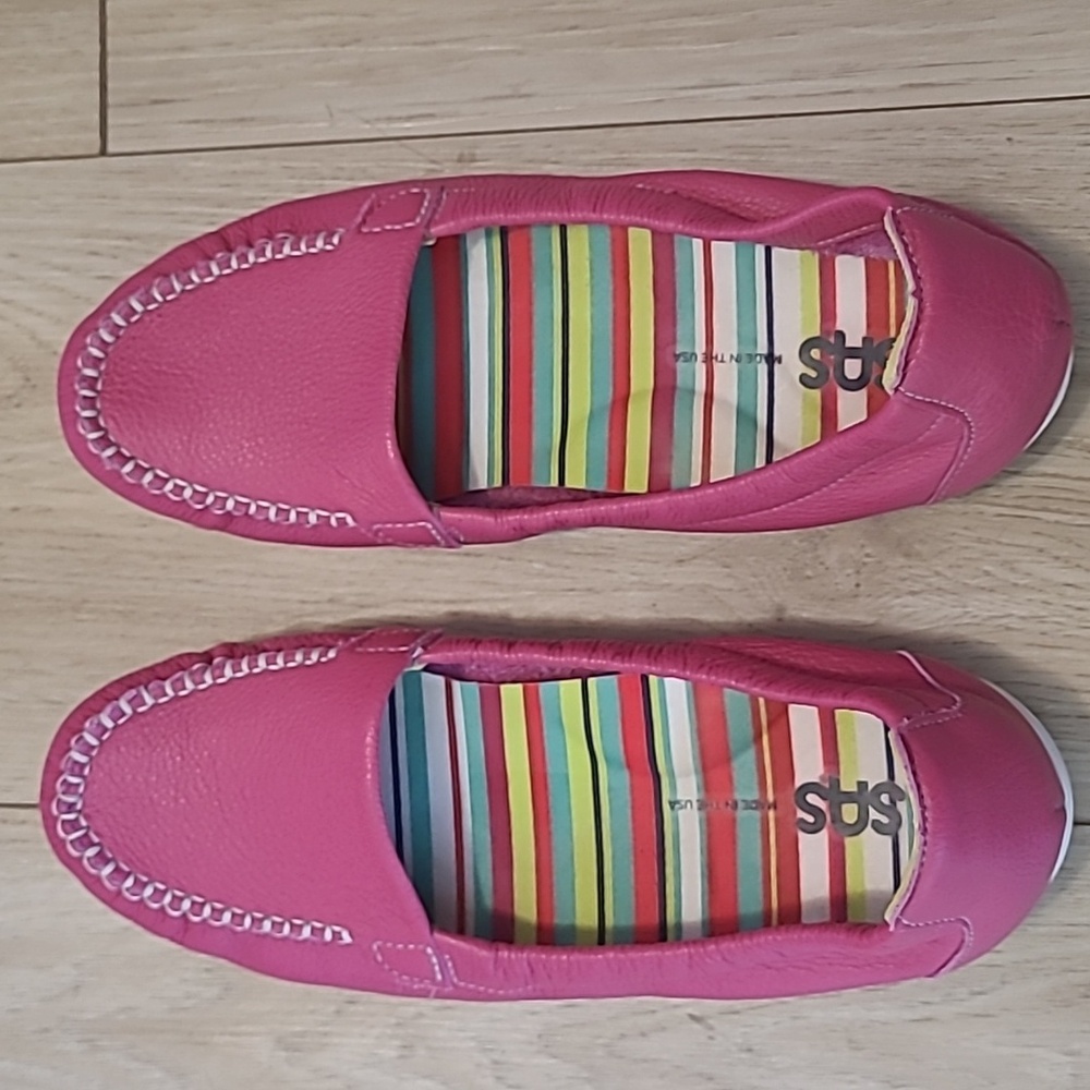 SAS Women's Vibrant Pink Flats, Loafers Size 7.5 M - Picture 10 of 10